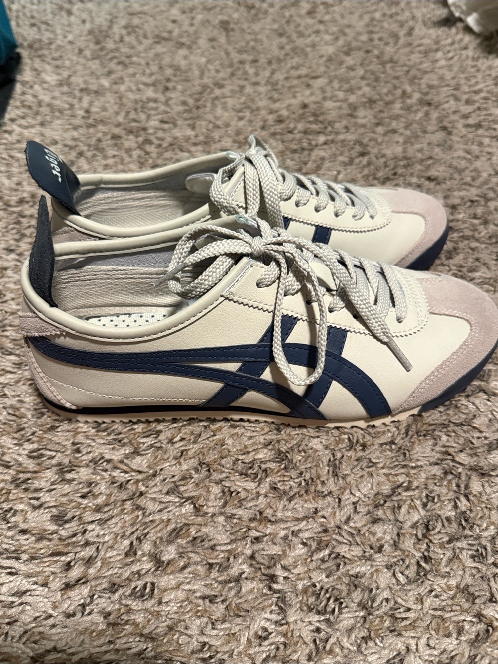 Onitsuka Tiger by Asics Mexico 66 Women's Low-Top Sneakers in Birch Peacoat - Picture 4 of 6